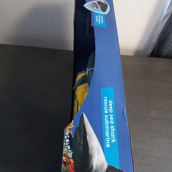 Animal Planet Deep Sea Shark Rescue Submarine Playset New Factory Sealed - Picture 6 of 12